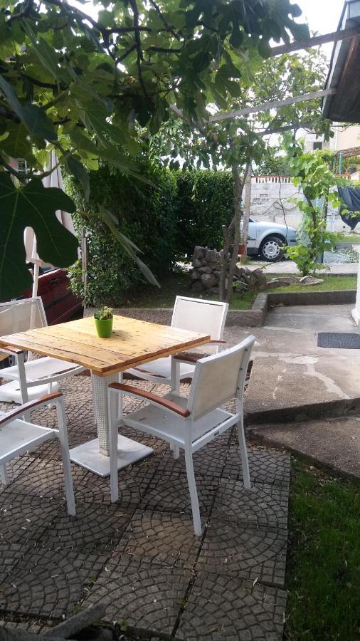 Petkovic Apartmani 1 Tivat Exterior foto